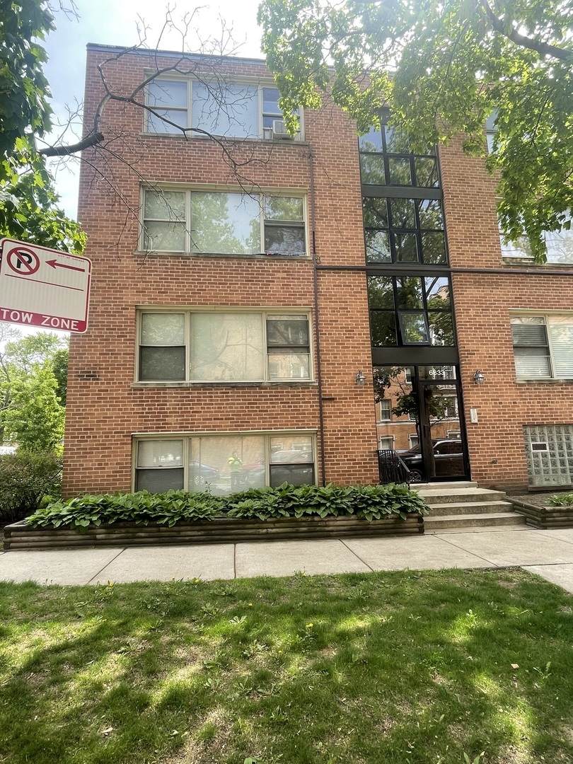 6833 Oakley Avenue - Photo 1