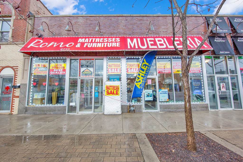 4235 Archer Avenue - Photo 1