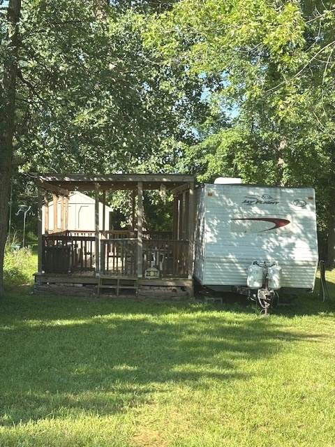 25-37 Woodhaven - Photo 1