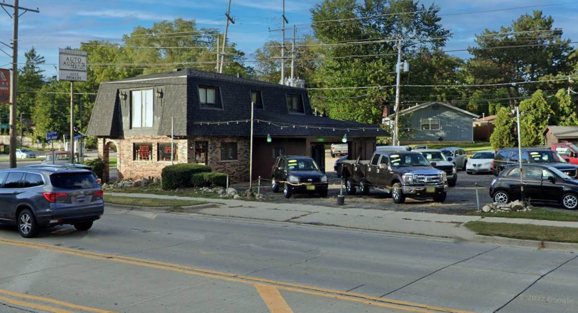 670 Northwest Highway - Photo 1