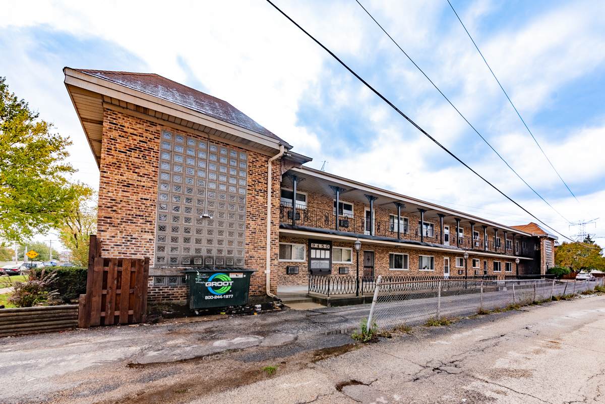 9450 Washington Road - Photo 1