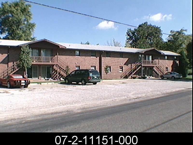 2505 Pine Avenue - Photo 1