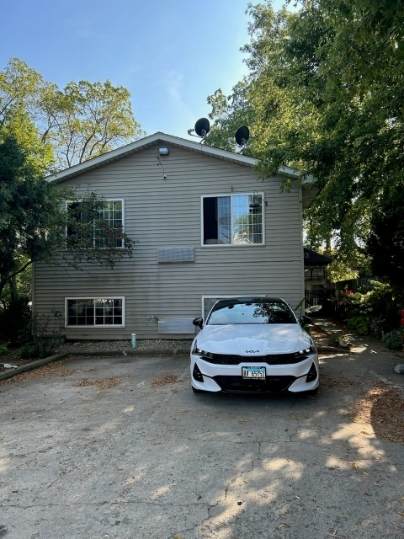 1003 Grand Avenue - Photo 1