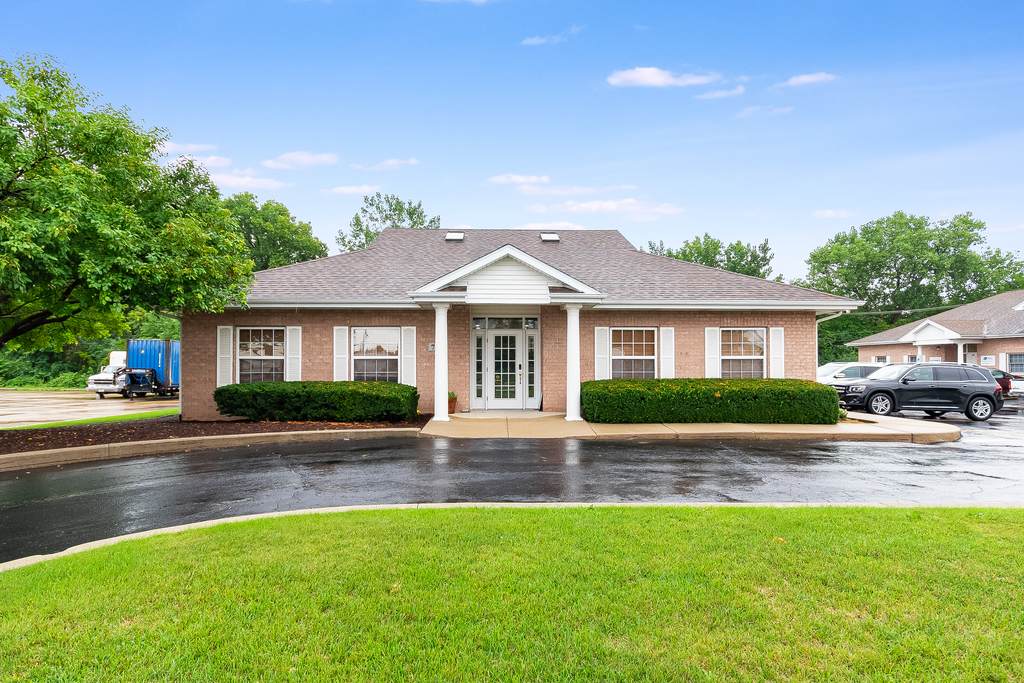 70 Mcdonald Avenue - Photo 1