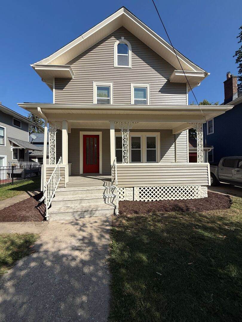 19 May Street - Photo 1