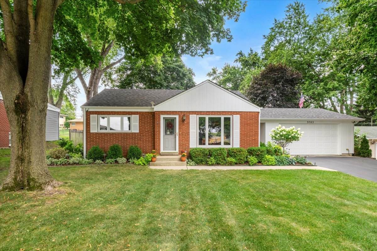 3705 Anne Street - Photo 1