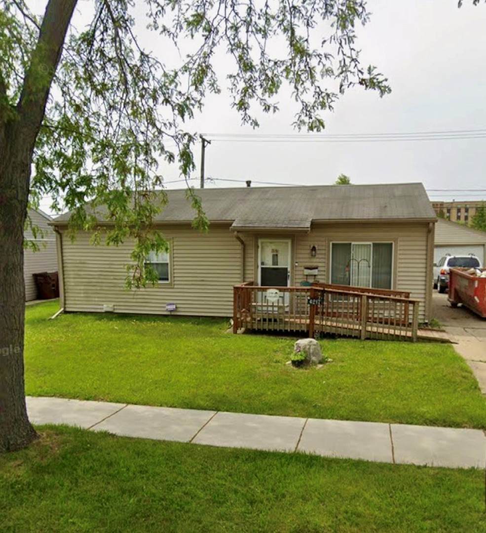 4217 Greenbrier Lane - Photo 1