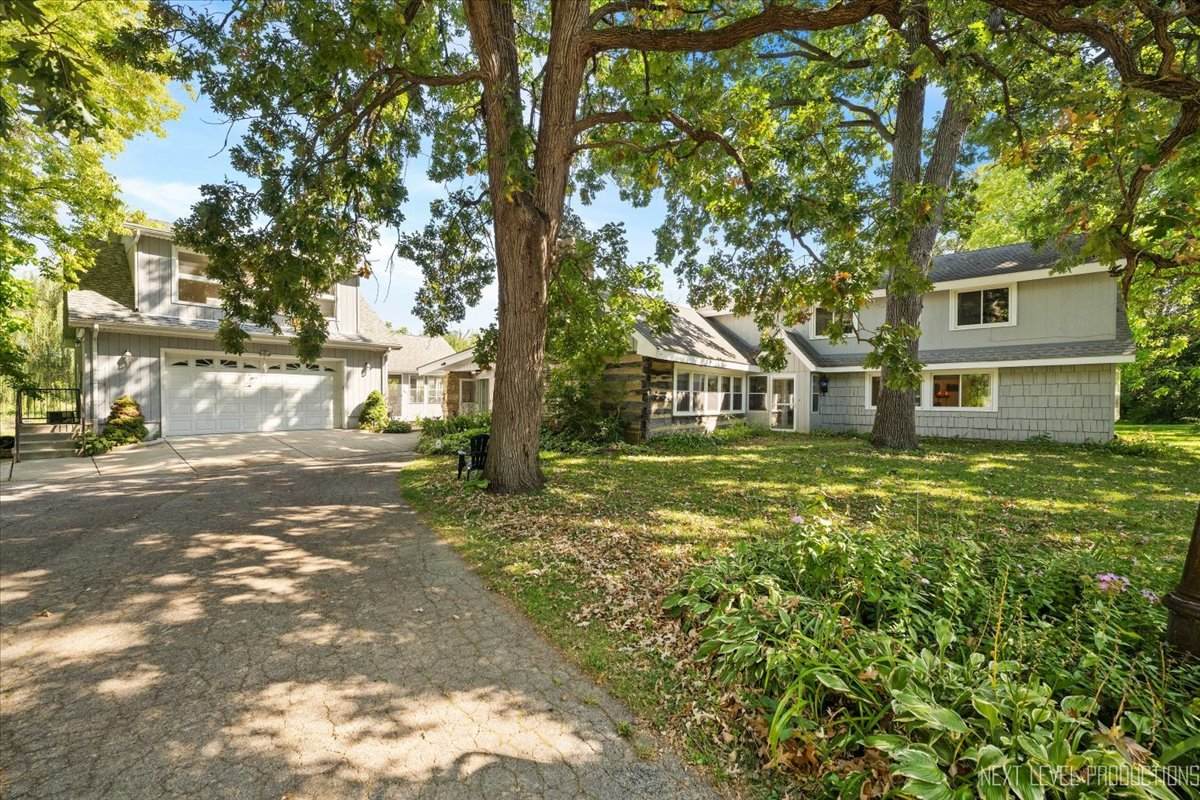 7N384 Whispering Willows Street - Photo 1