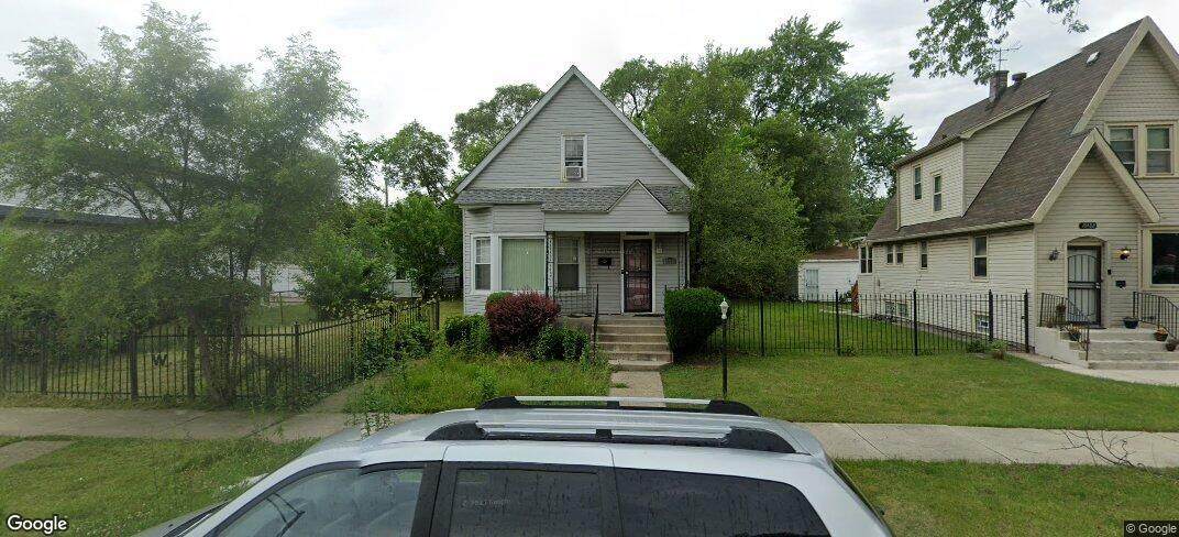 10112 La Salle Street - Photo 1