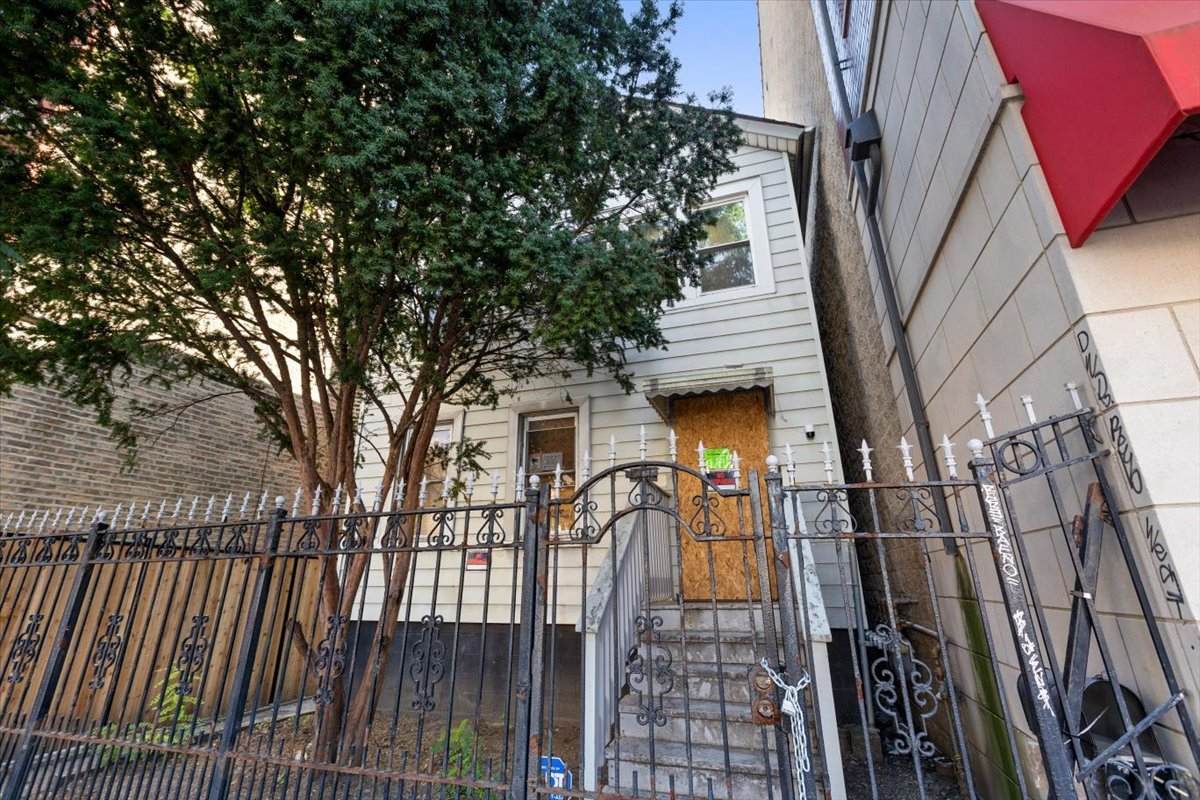 1921 Chicago Avenue - Photo 1