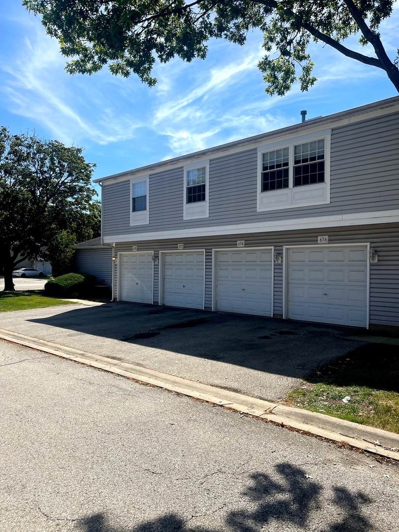 674 Cleo Court - Photo 1