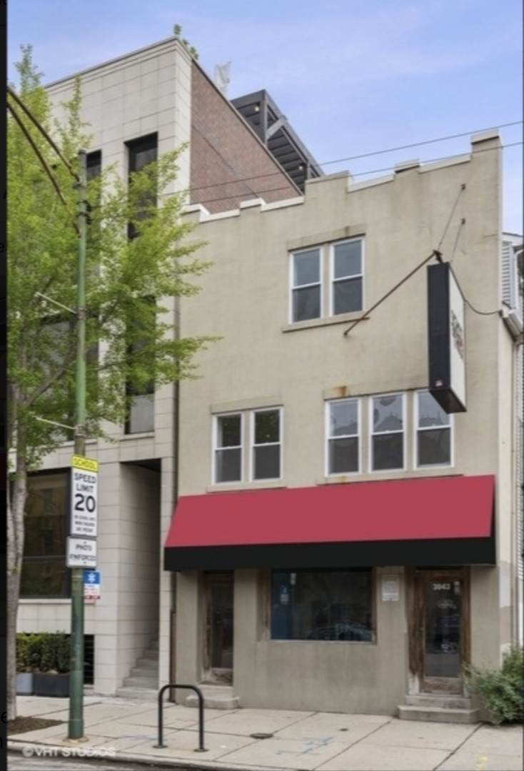 3043 Ashland Avenue - Photo 1