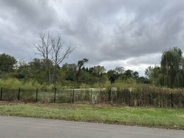6764 Creekside Drive - Photo 1