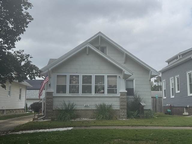 219 Jackson Street - Photo 1