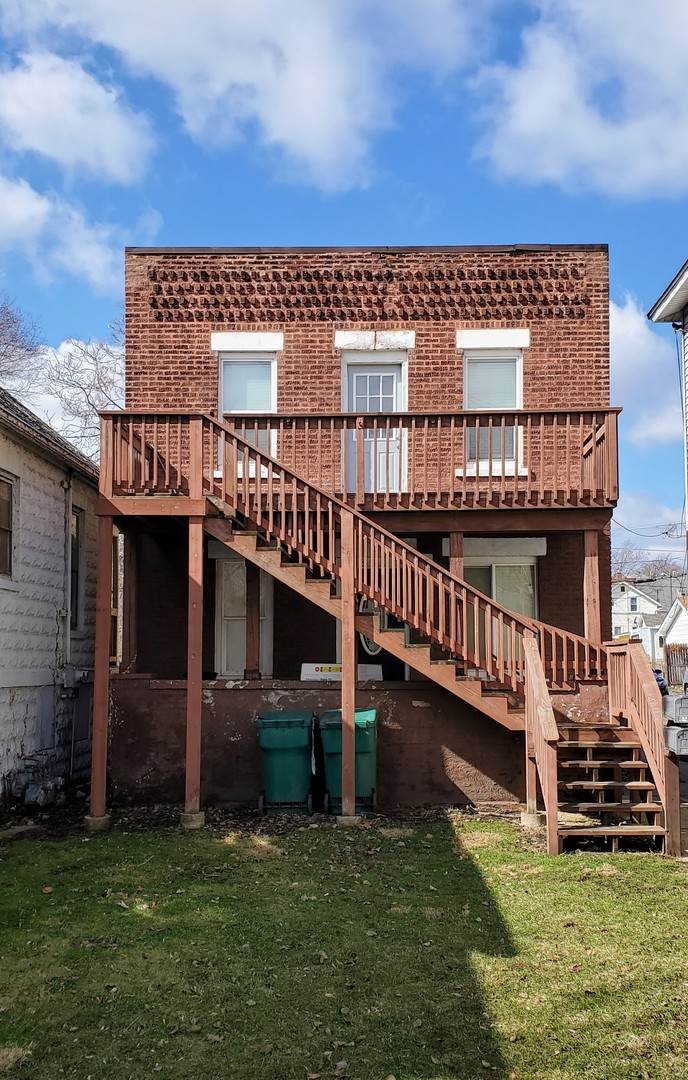 837 Broadway Street - Photo 1