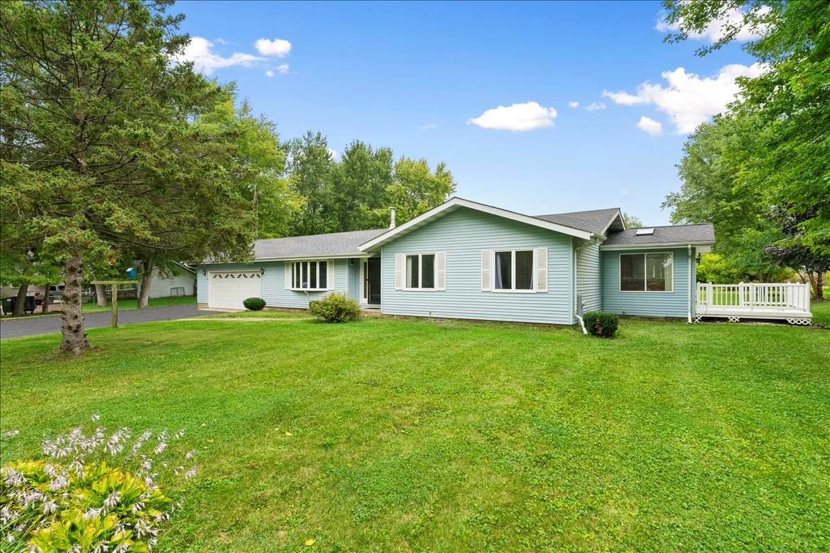 3710 Raycraft Road - Photo 1