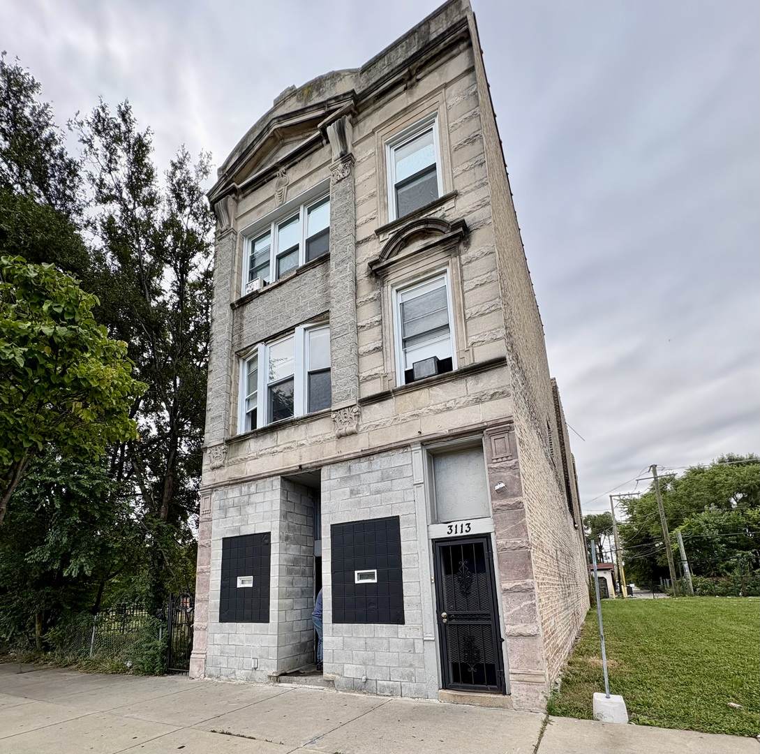 3113 Roosevelt Road - Photo 1