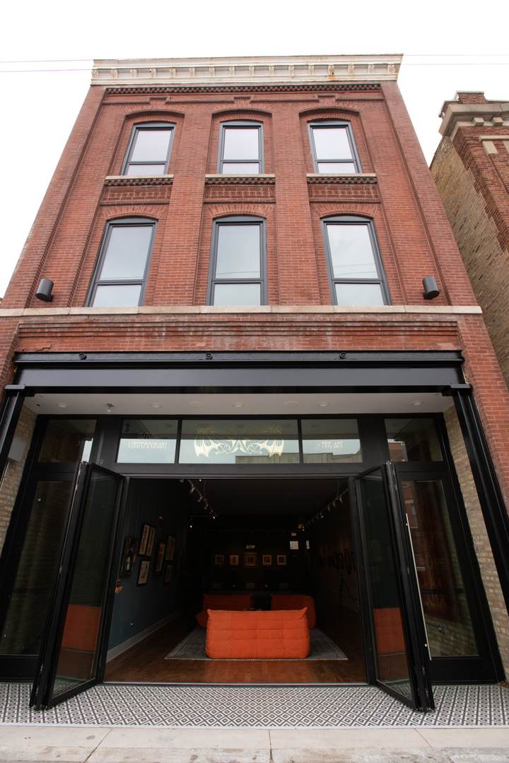 2753 Fullerton Avenue - Photo 1