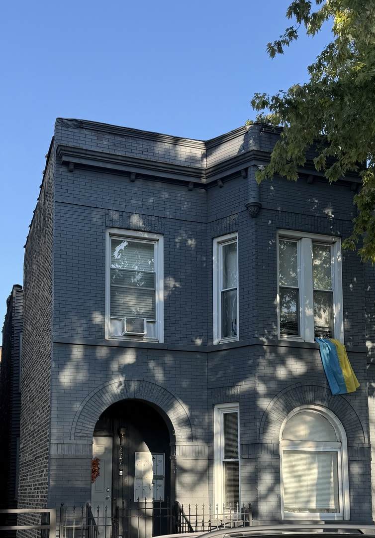 827 Fairfield Avenue - Photo 1