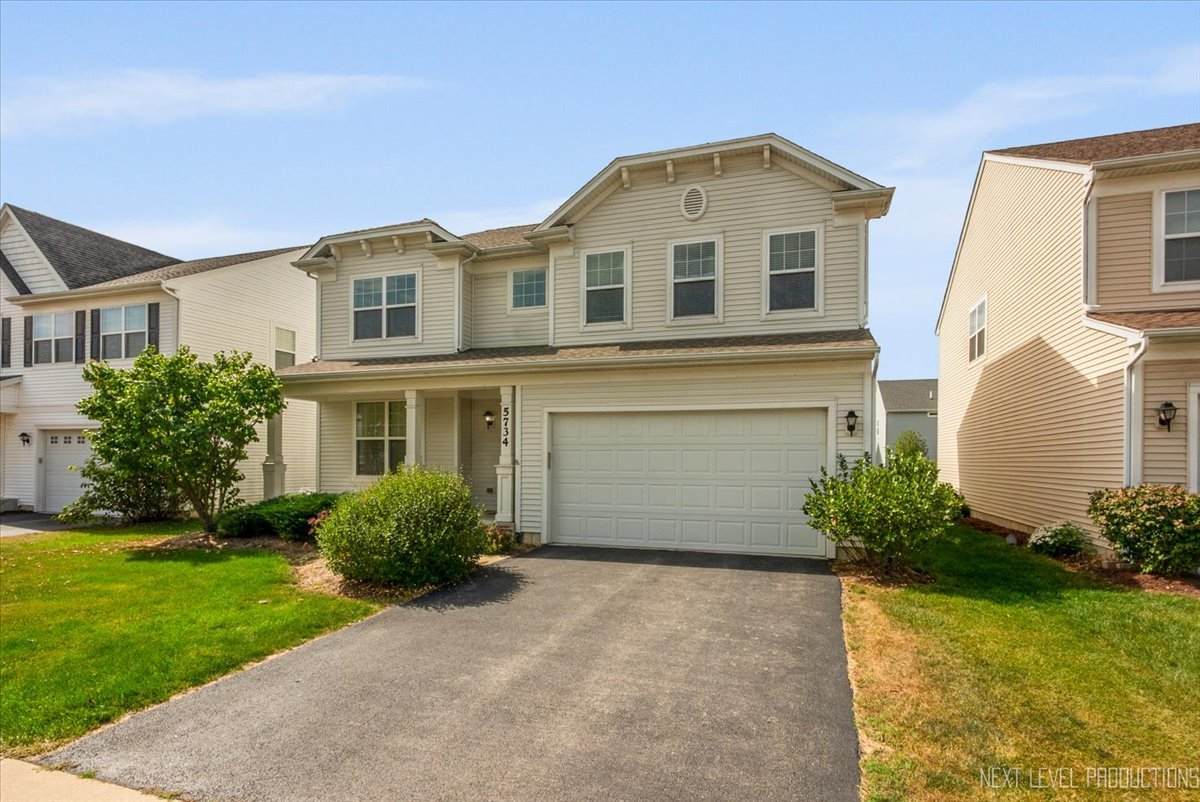 5734 Oak Ridge Way - Photo 1