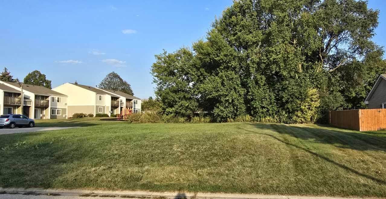 459 Kennedy Street - Photo 1