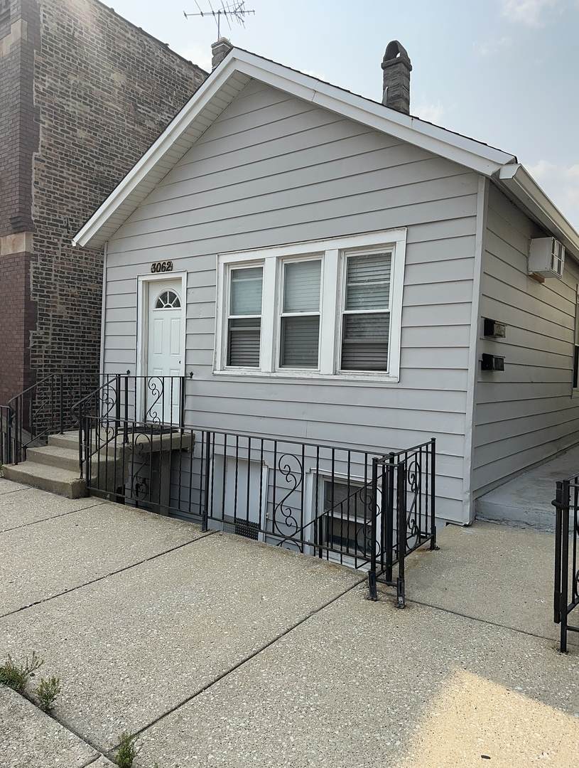3062 Lyman Street - Photo 1