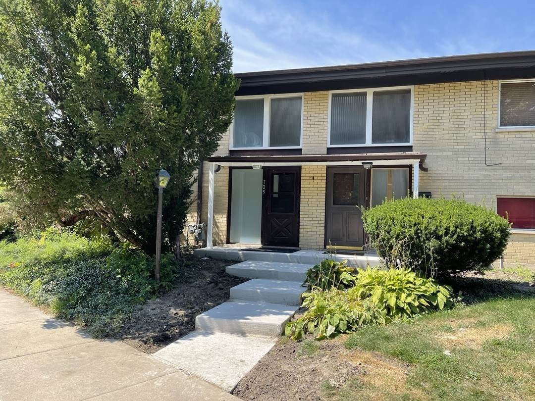 725 Hibbard Road - Photo 1