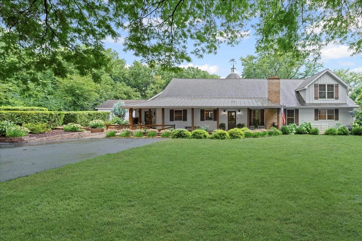 204 Country Commons Road - Photo 1