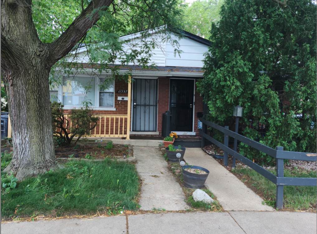 11557 Sangamon Street - Photo 1