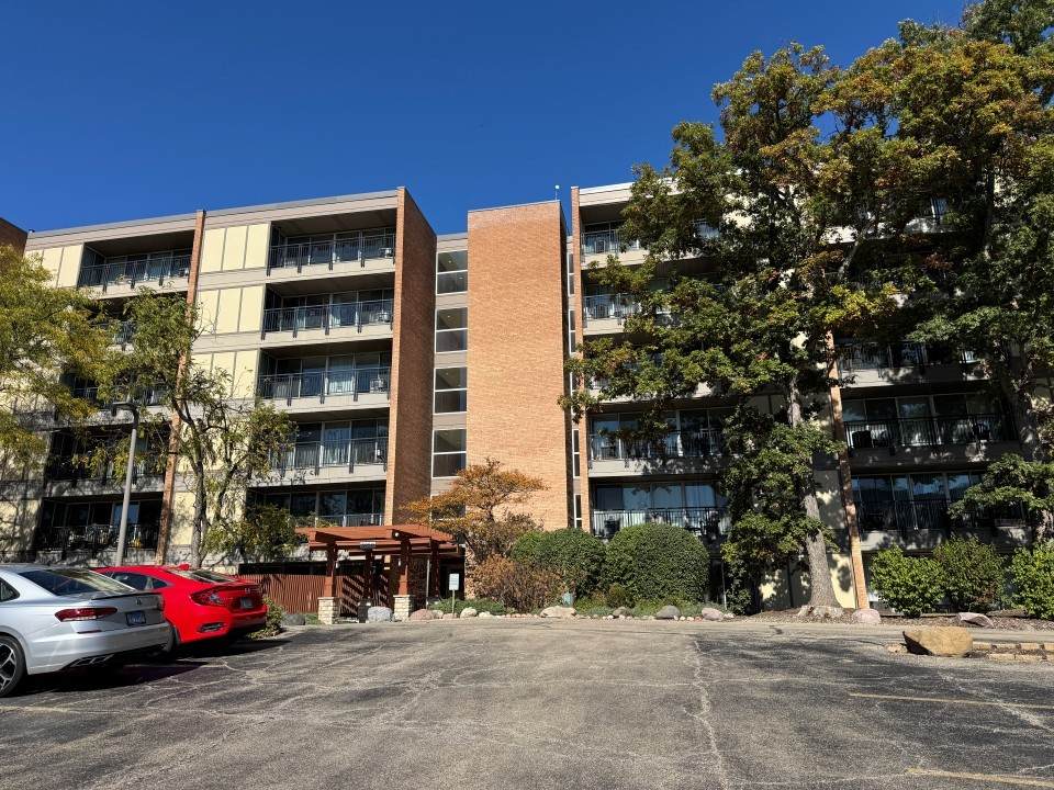 5950 Oakwood Drive - Photo 1