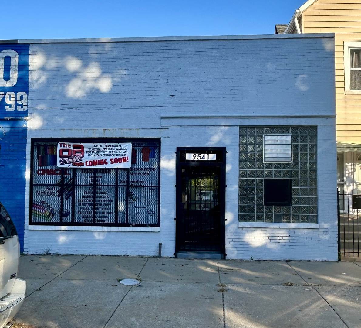 9541 Commercial Avenue - Photo 1