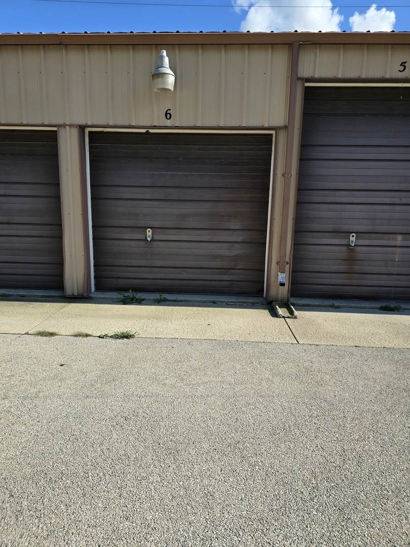 300 Main Street - Photo 1