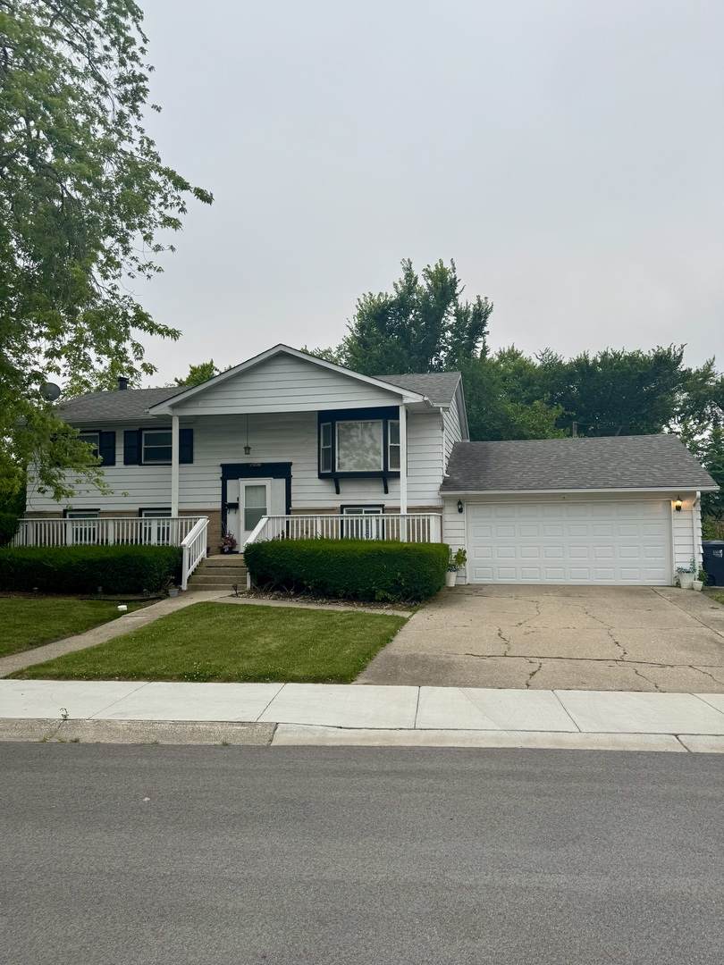 15726 Avalon Avenue - Photo 1