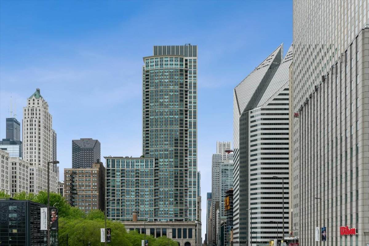 130 Garland Court - Photo 1