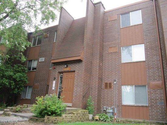 701 Spruce Court - Photo 1