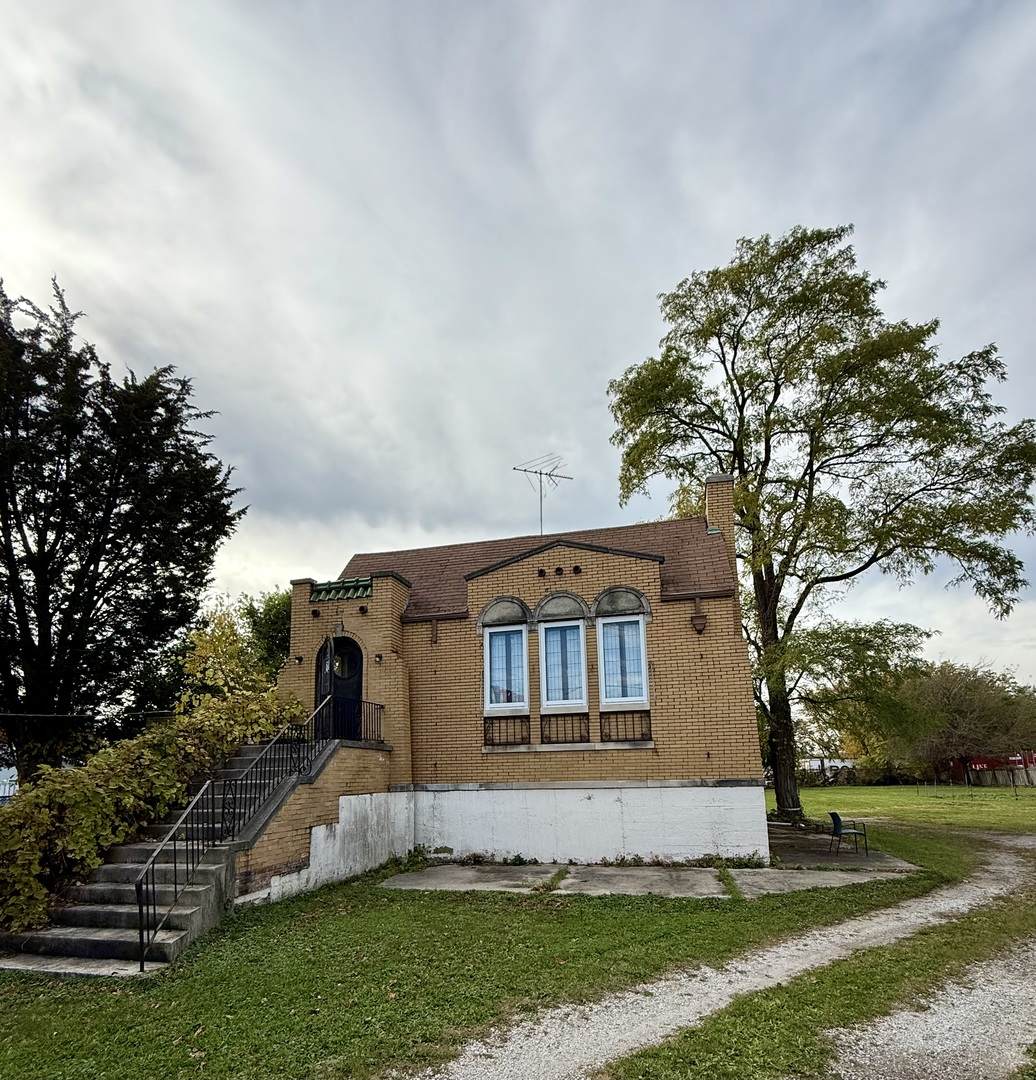 21924 Lincoln Highway - Photo 1