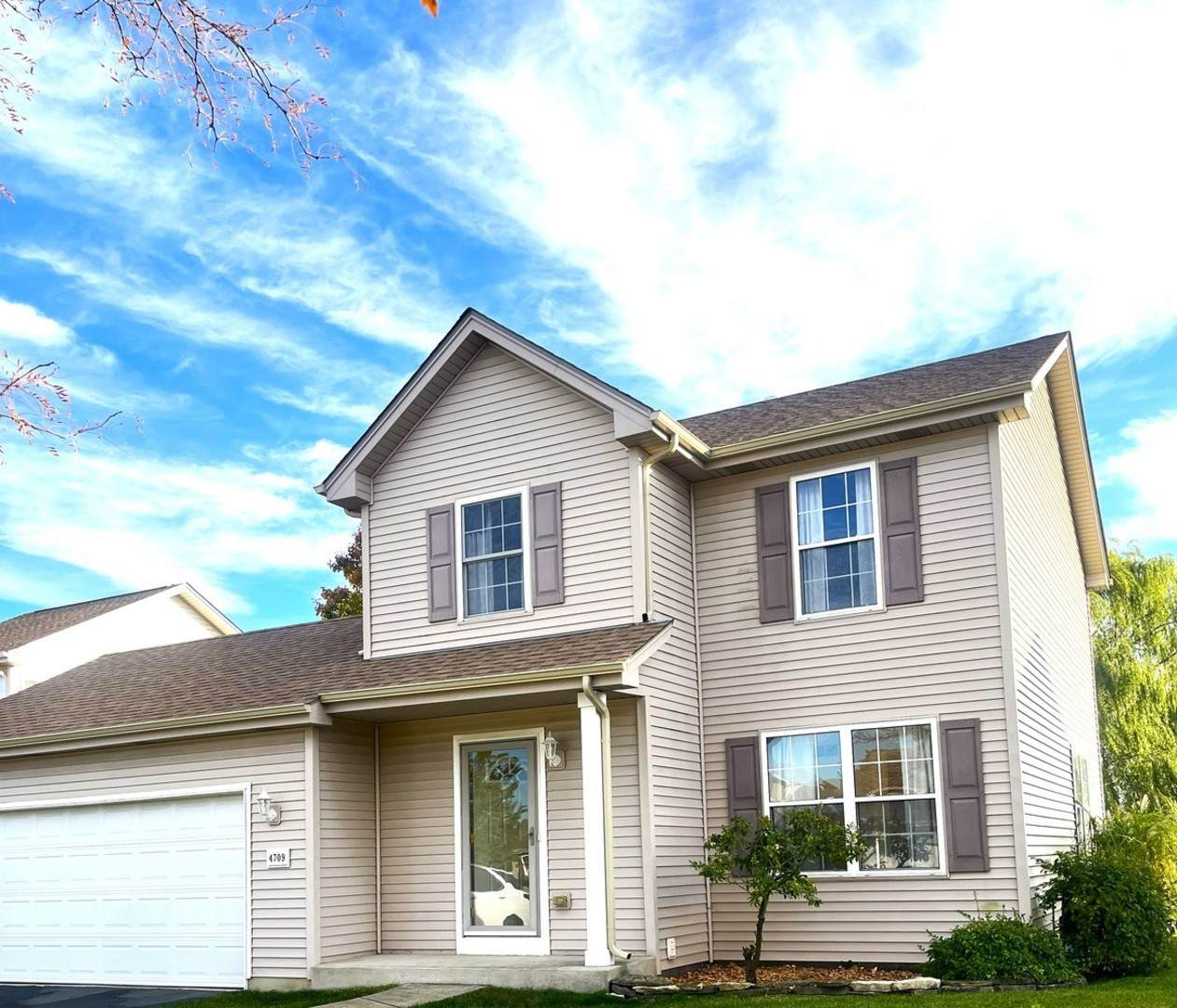 4709 Iris Lane - Photo 1