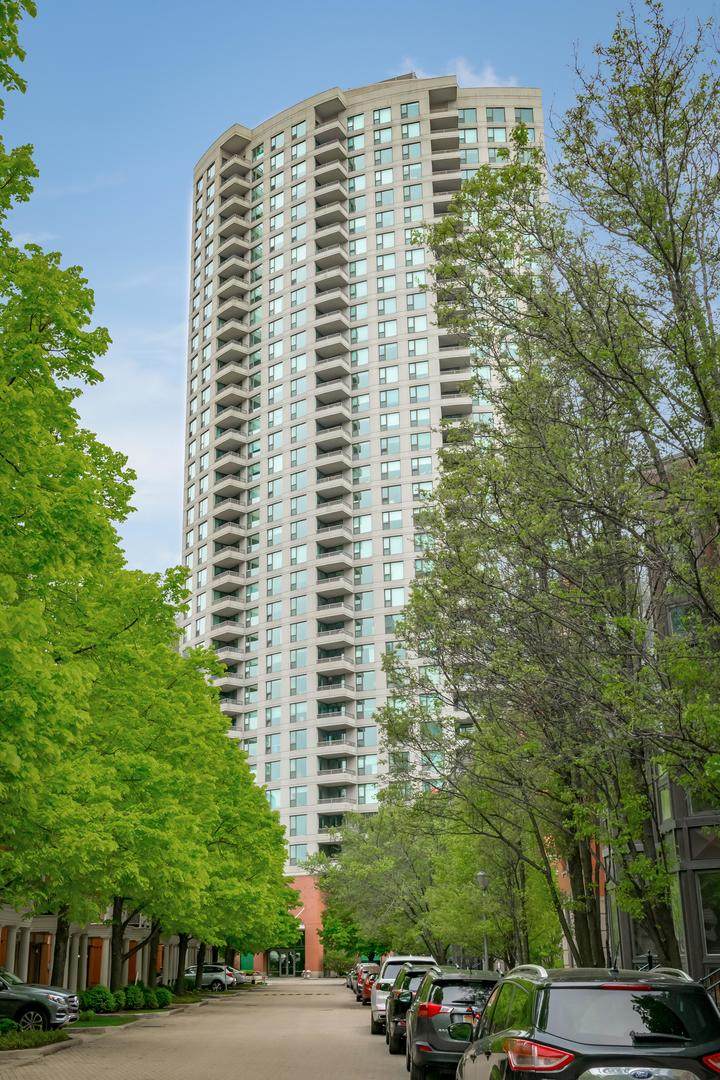 501 Clinton Street - Photo 1