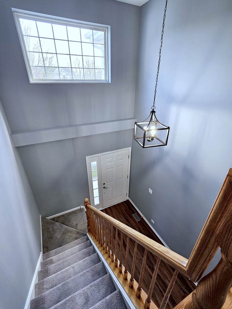 464 Lancaster Drive - Photo 1