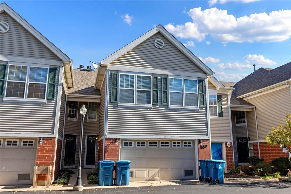 3817 Milwaukee Avenue - Photo 1