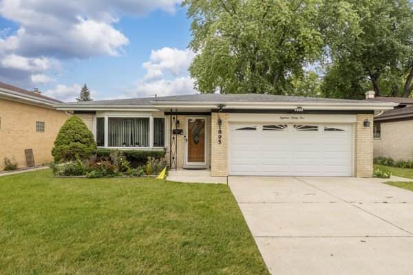 1895 Birch Street - Photo 1