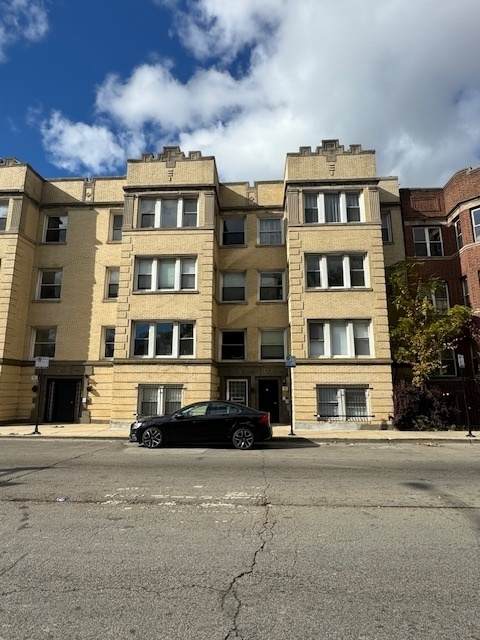106 Hamlin Avenue - Photo 1