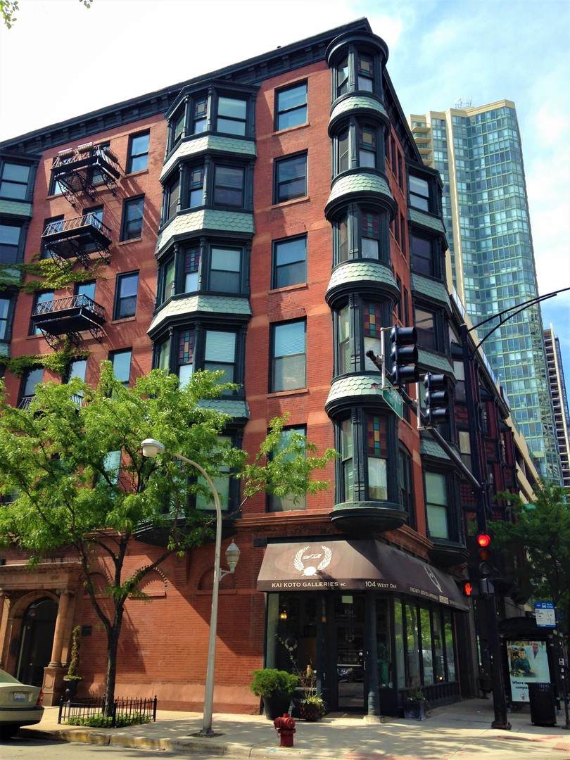 104 Oak Street - Photo 1