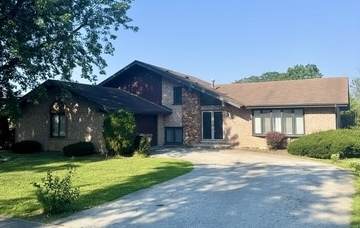 19002 Springfield Avenue - Photo 1