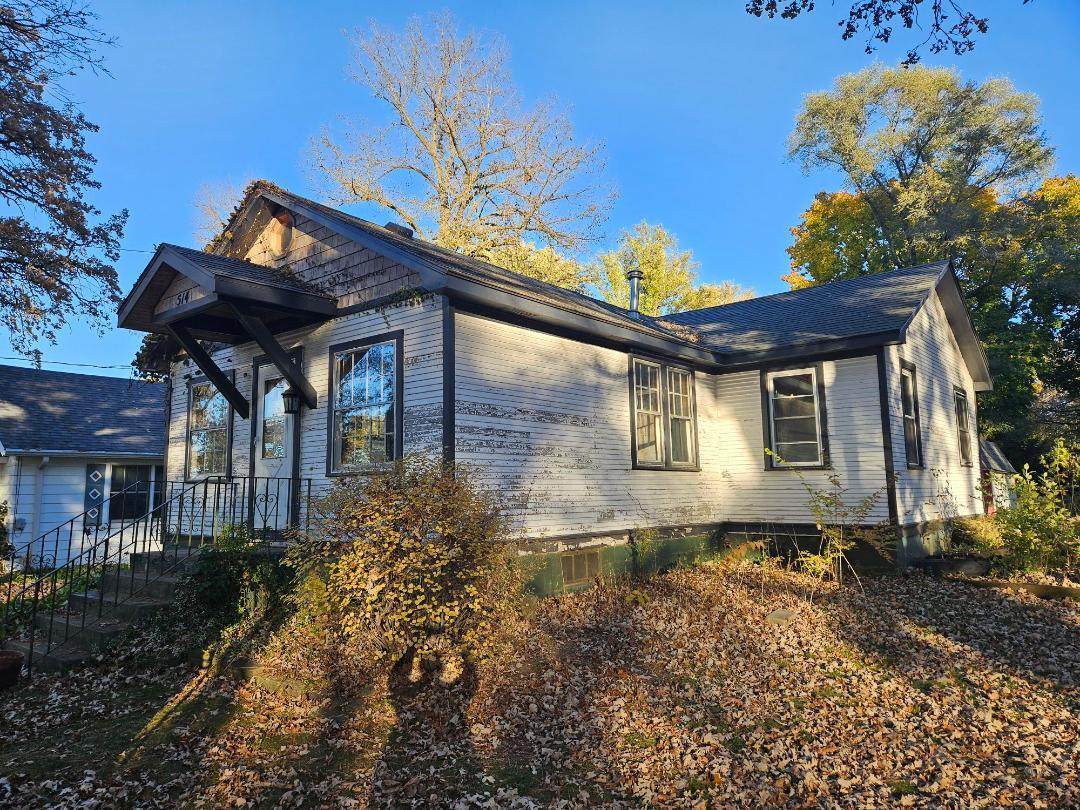 514 Mineral Springs Drive - Photo 1