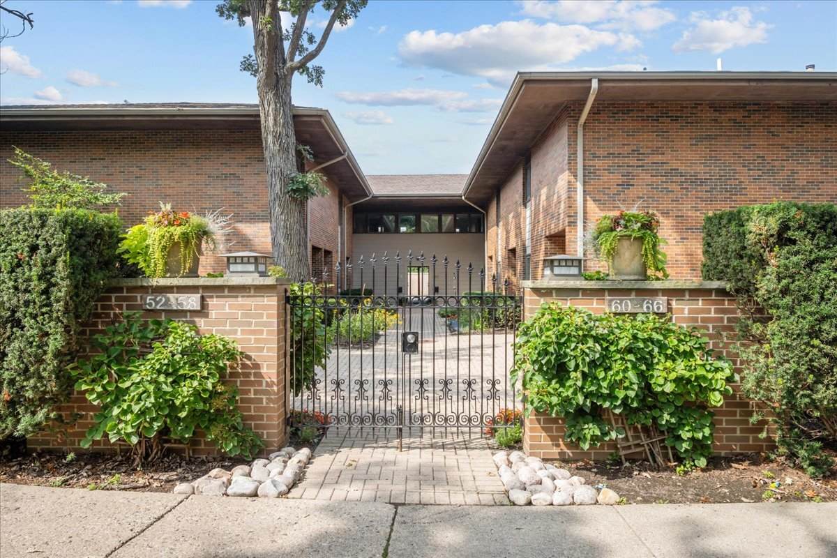 62 Center Avenue - Photo 1