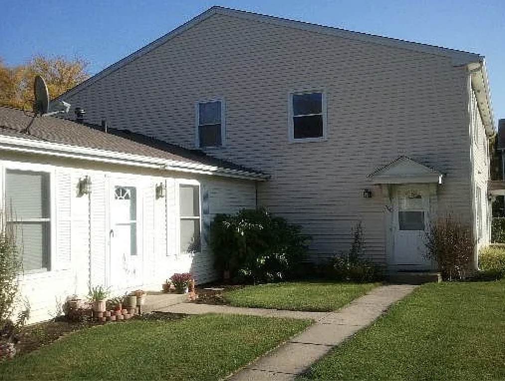 206 Sunset Court - Photo 1