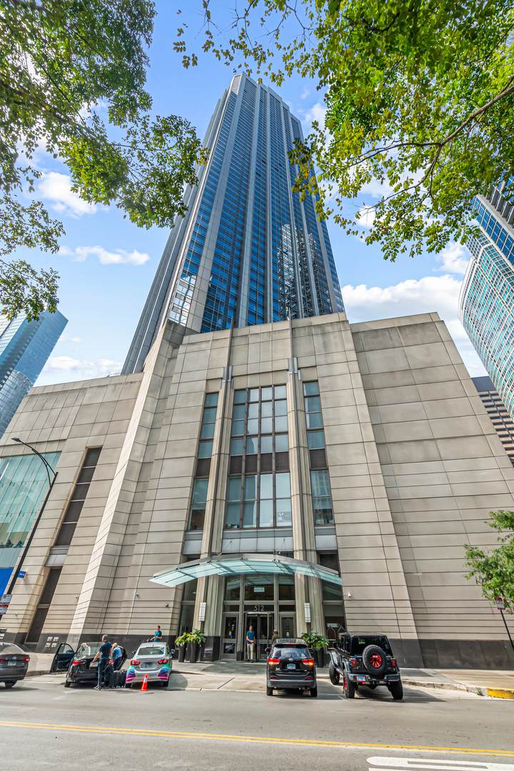 512 Mcclurg Court - Photo 1