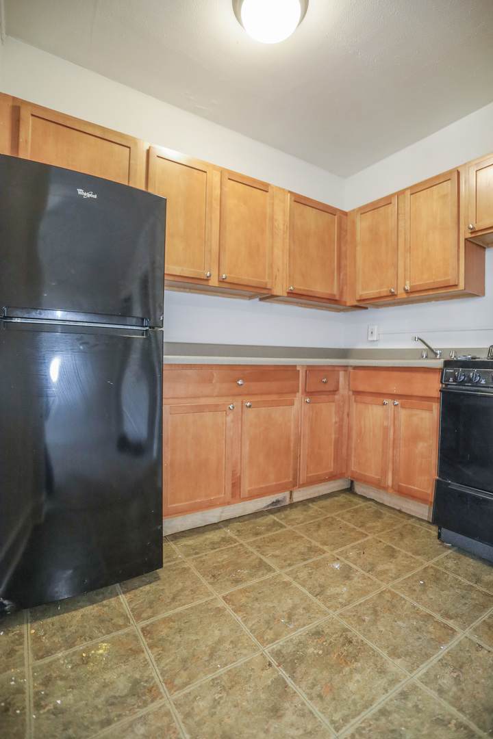 5210 Woodlawn Avenue - Photo 1