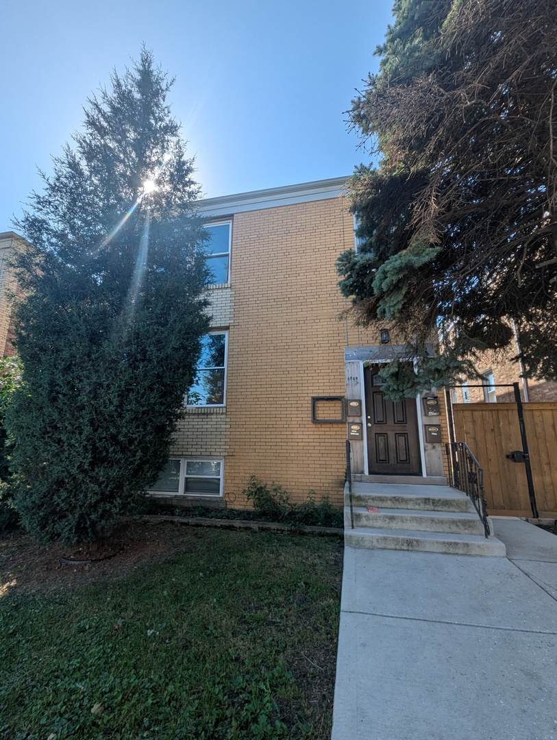 6949 Diversey Avenue - Photo 1